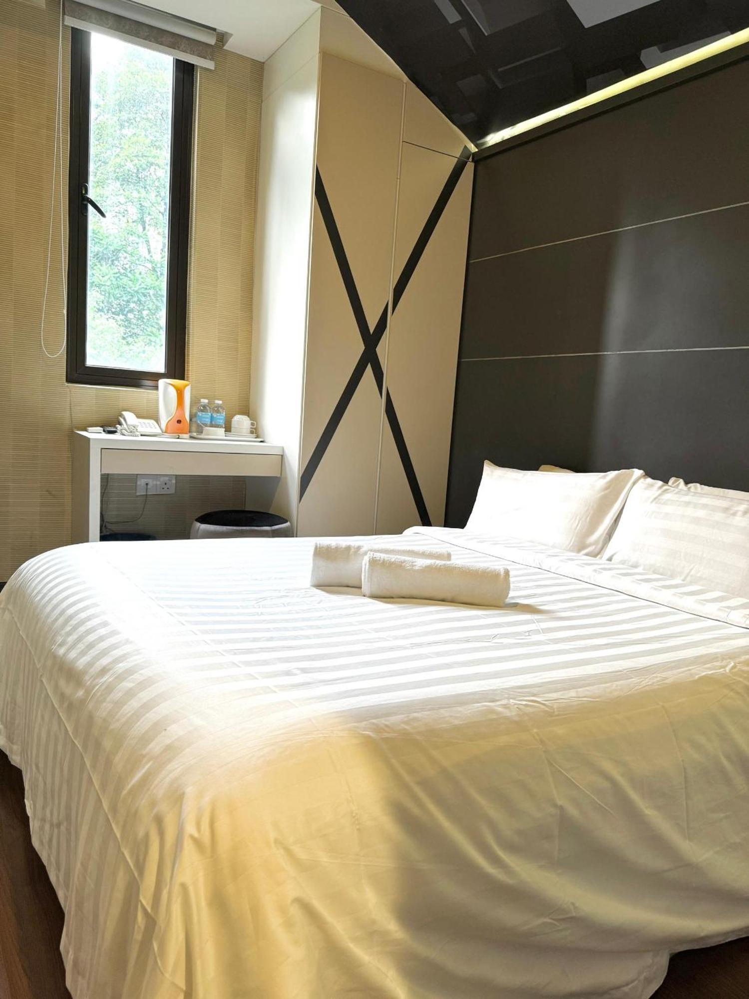 Chariton Hotel Nusa Bestari Johor Bahru Exteriör bild