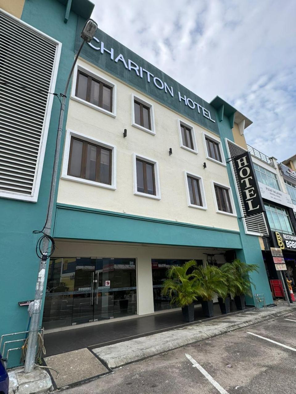 Chariton Hotel Nusa Bestari Johor Bahru Exteriör bild