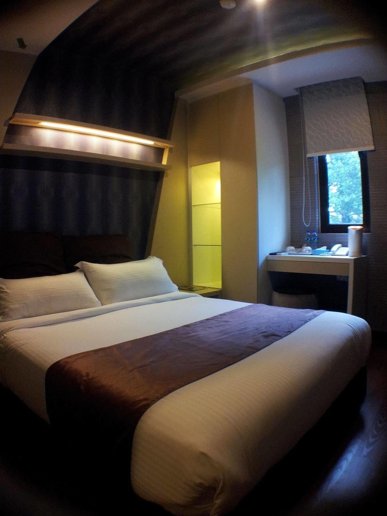 Chariton Hotel Nusa Bestari Johor Bahru Exteriör bild