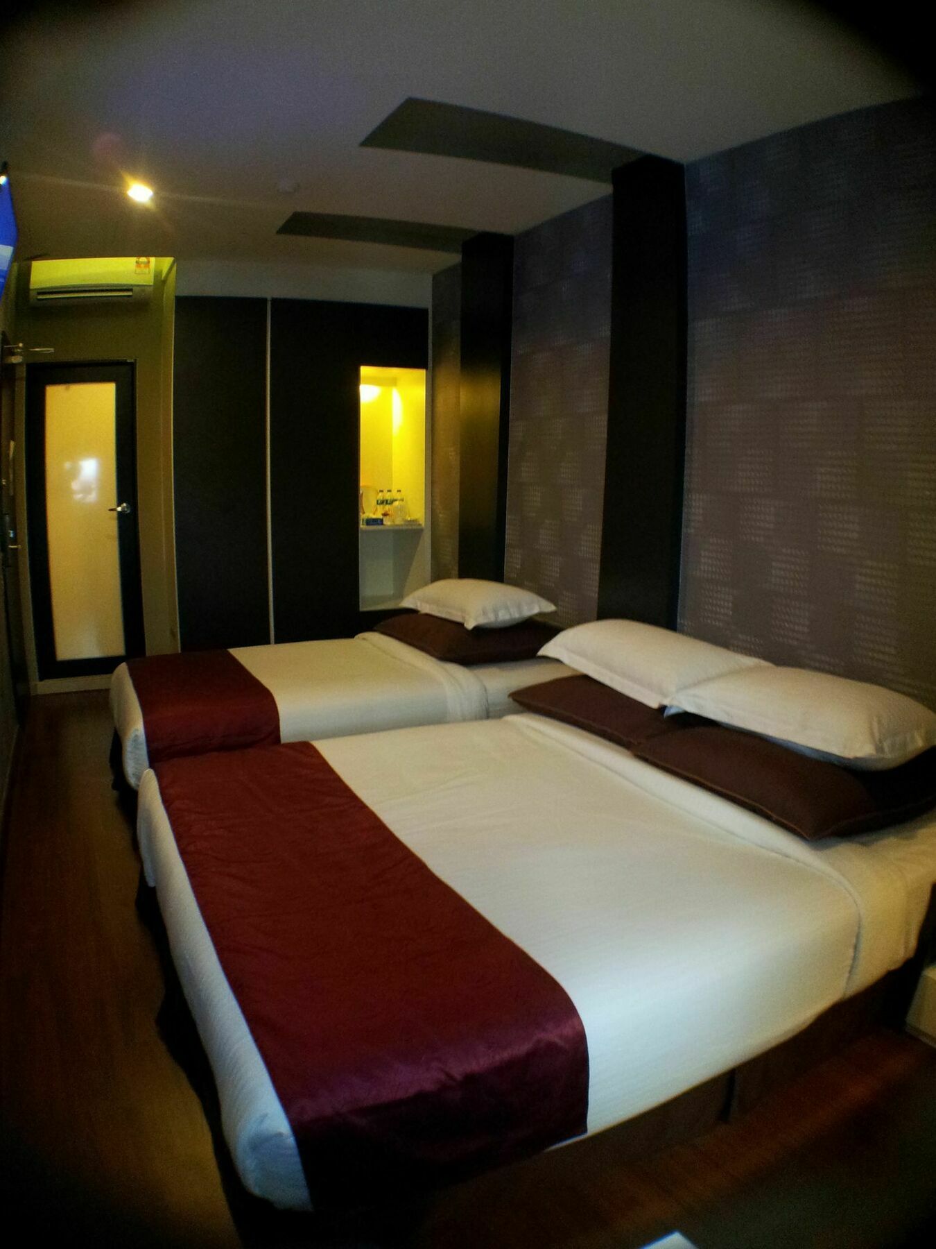 Chariton Hotel Nusa Bestari Johor Bahru Exteriör bild